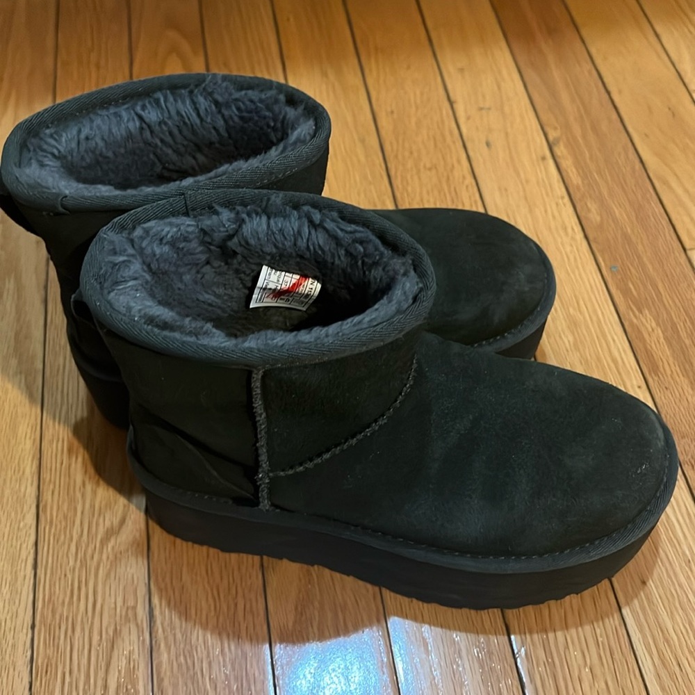 Ugg Platform Mini - image 1